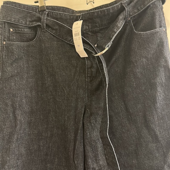Ann Taylor Wide Leg black jeans with belt, sz 14 - Picture 2 of 6